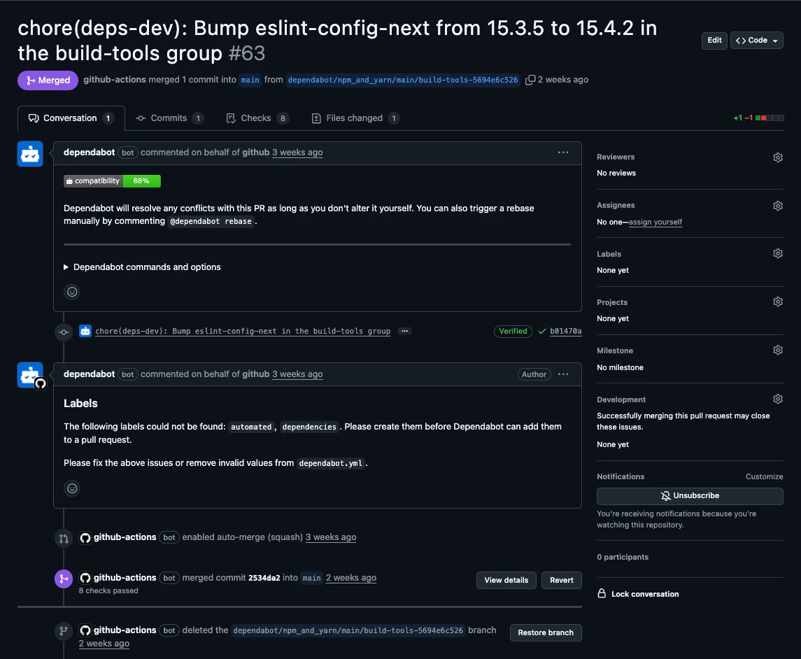 dependabot + auto-merge による dev パッケージの自動更新